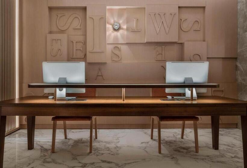 Mövenpick Hotel Istanbul Bosphorus