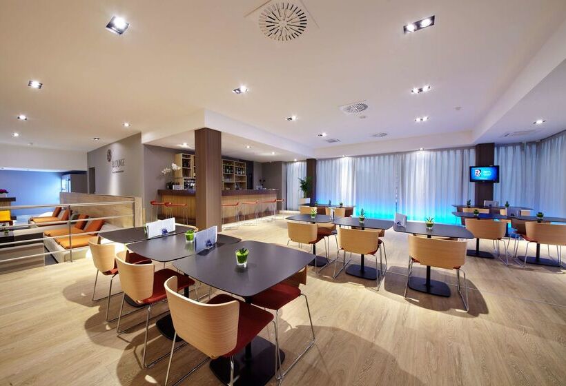 酒店 Occidental Praha