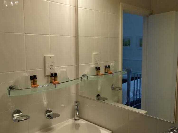 酒店 Paskins Town House