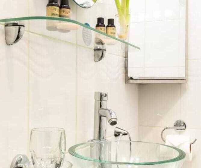 酒店 Paskins Town House