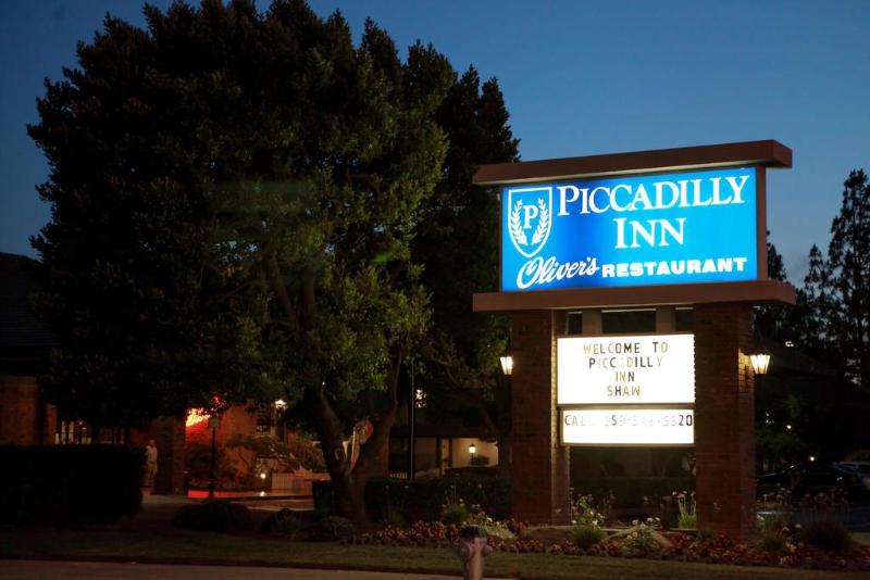 هتل Piccadilly