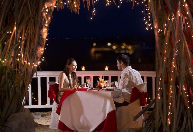 هتل Plantation Bay Resort And Spa