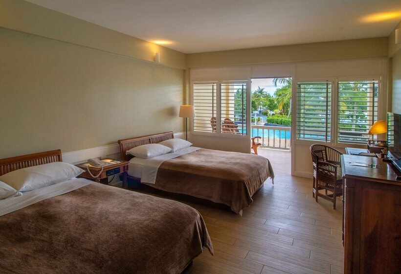 هتل Plantation Bay Resort And Spa