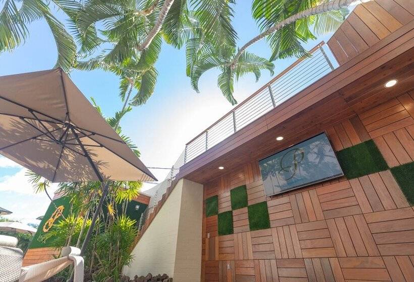 ホテル Polynesian Residences, Waikiki Beach