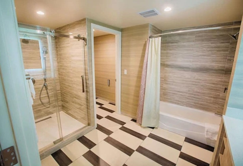 ホテル Polynesian Residences, Waikiki Beach