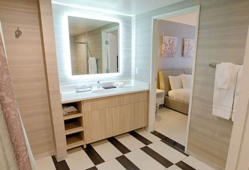 ホテル Polynesian Residences, Waikiki Beach