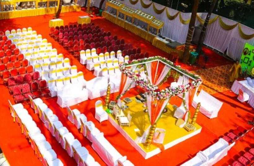 בית מלון כפרי Regenta Place The Emerald