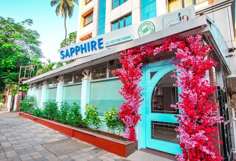 בית מלון כפרי Regenta Place The Emerald