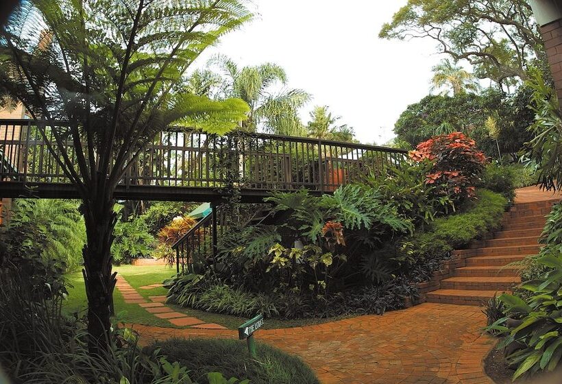 Отель Ridgeview Lodge