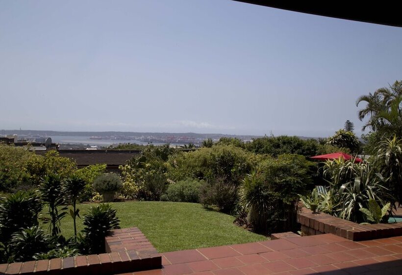 Отель Ridgeview Lodge