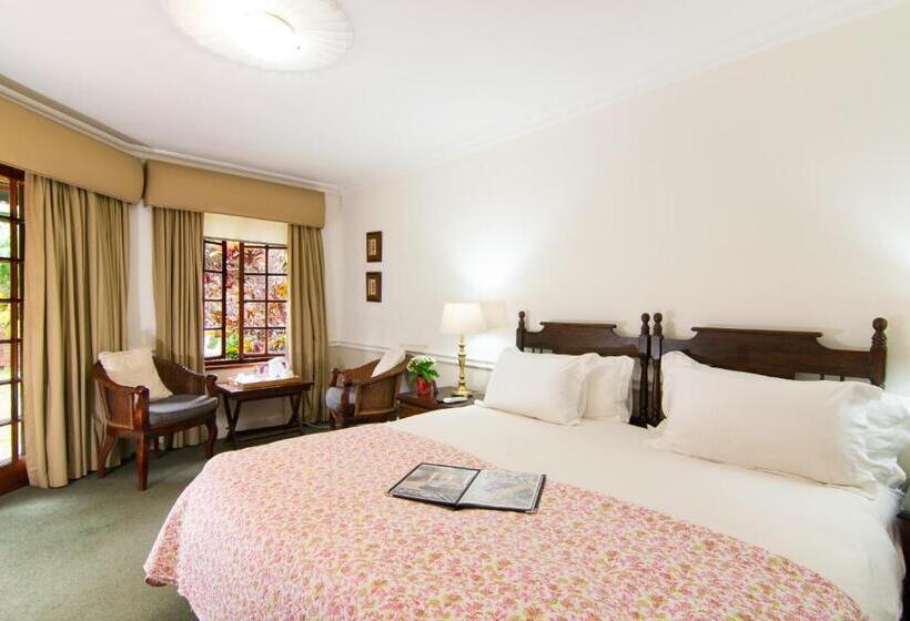 Отель Ridgeview Lodge