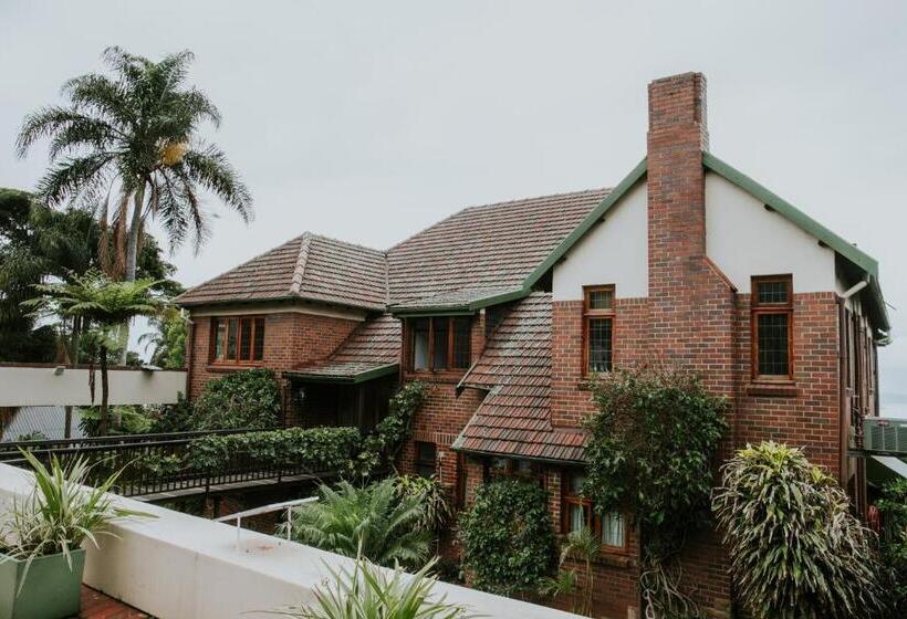 Отель Ridgeview Lodge