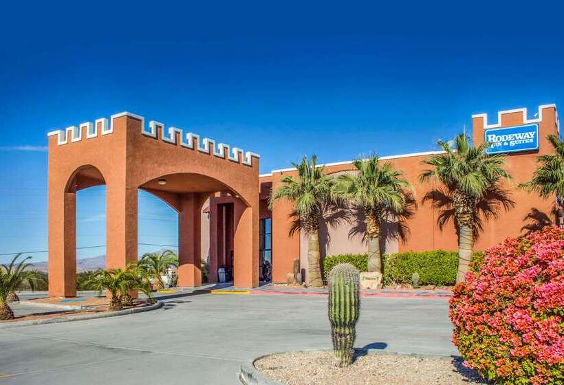 هتل Rodeway Inn & Suites