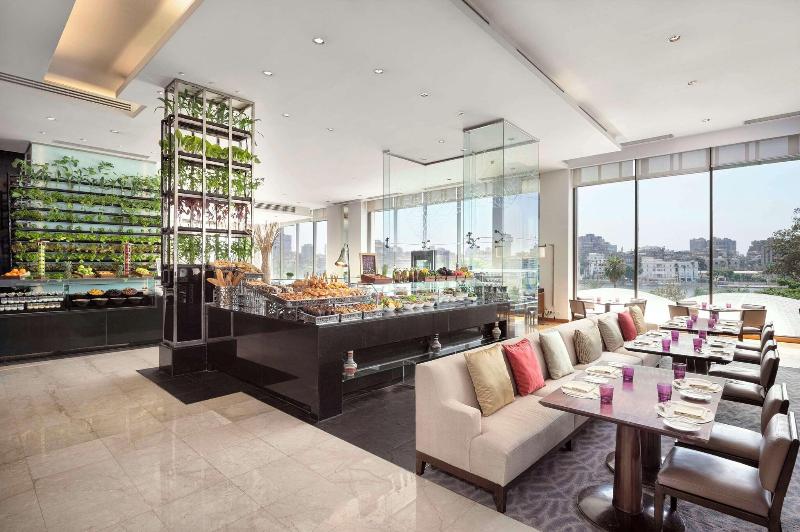 هتل Sofitel Cairo Downtown Nile