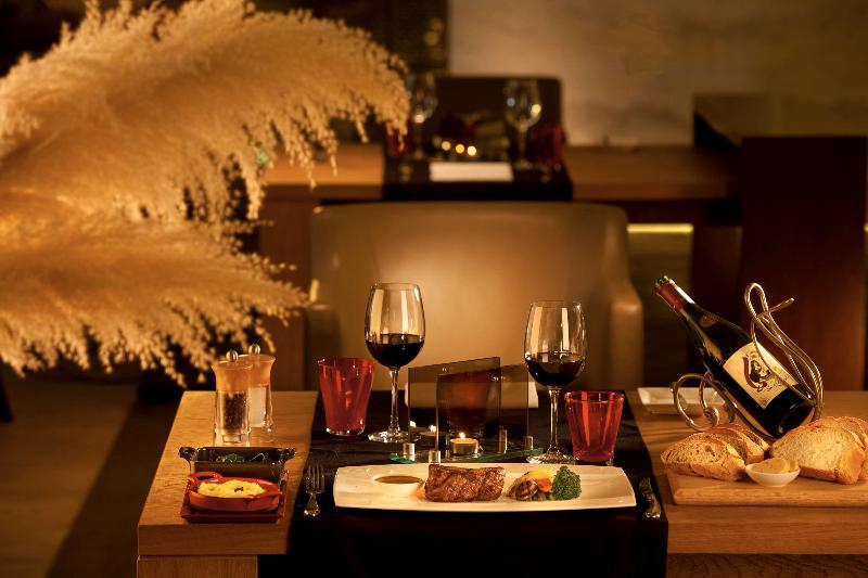 هتل Sofitel Cairo Downtown Nile