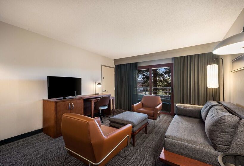 هتل Sonesta Select San Jose Airport