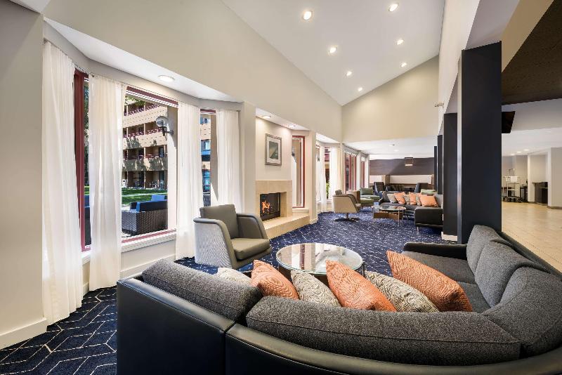 هتل Sonesta Select San Jose Airport