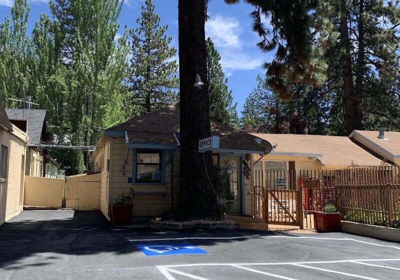 호텔 Stevenson’s Inn