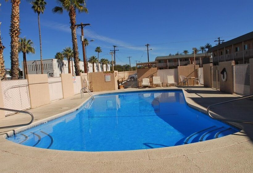 هتل Stone Inn Extended Stay U Of A