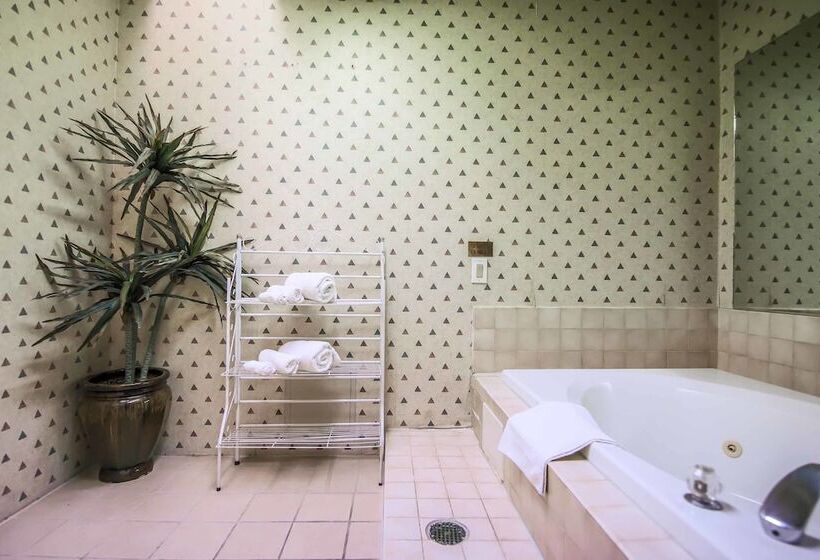 Отель Sunrise Inn