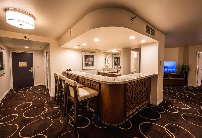 Sunset Station Hotel & Casino