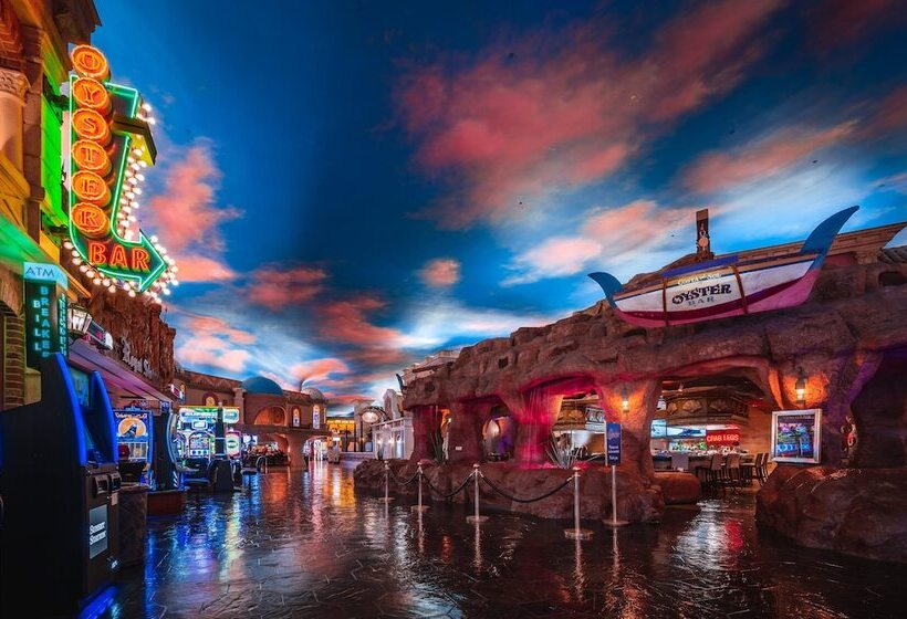 Sunset Station Hotel & Casino