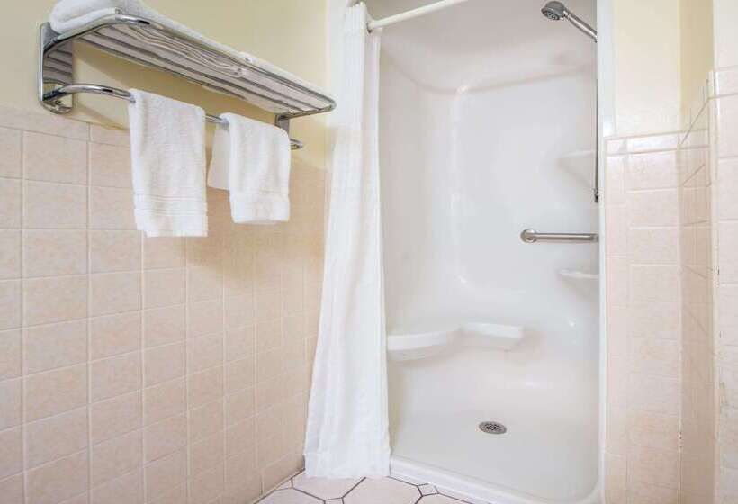 호텔 Super 8 By Wyndham Tulsa/arpt/st Fairgrounds