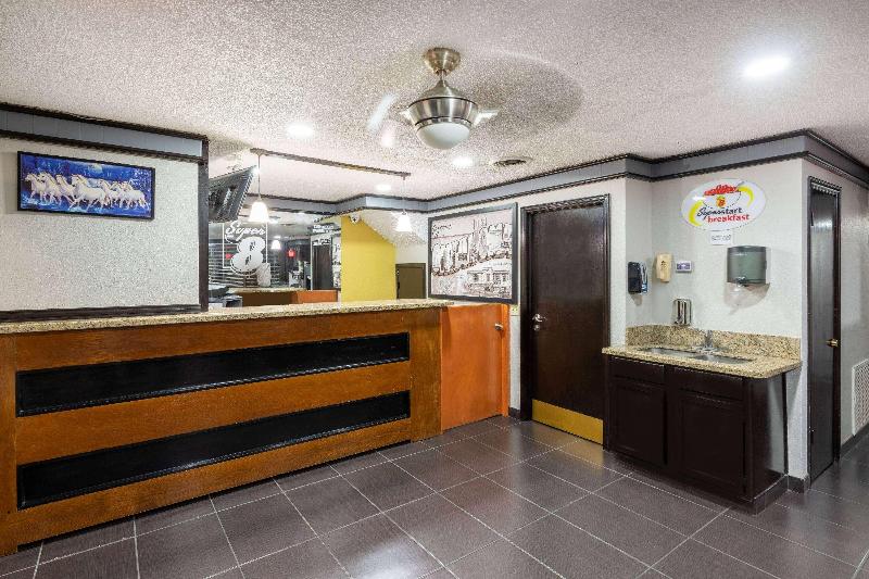 호텔 Super 8 By Wyndham Tulsa/arpt/st Fairgrounds