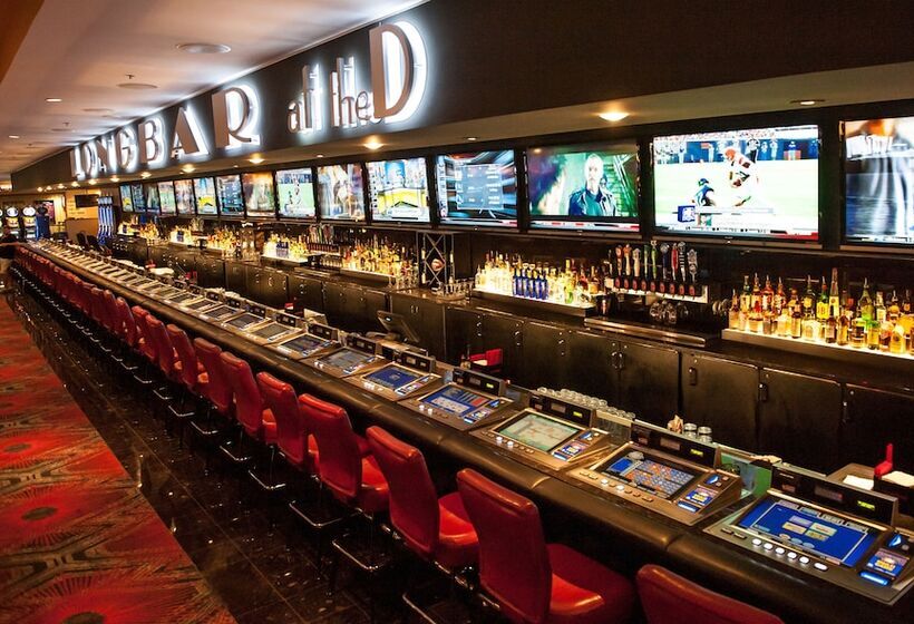 هتل The D Las Vegas