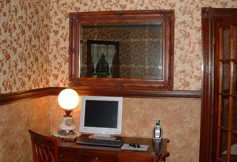 ホテル The Ogunquit Inn 