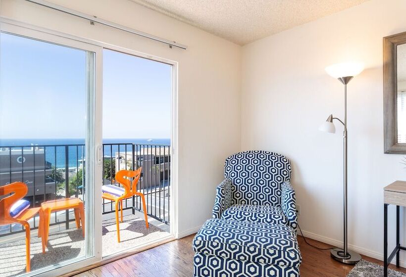 فندق The Sea View Inn At The Beach