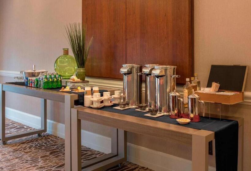 هتل The Westin Lake Las Vegas Resort & Spa