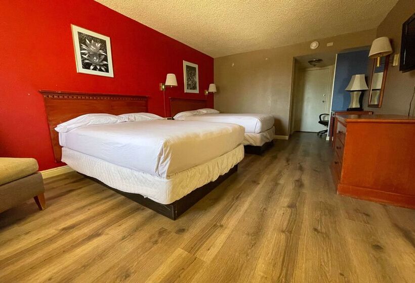 酒店 Travelodge By Wyndham Imperial   El Centro