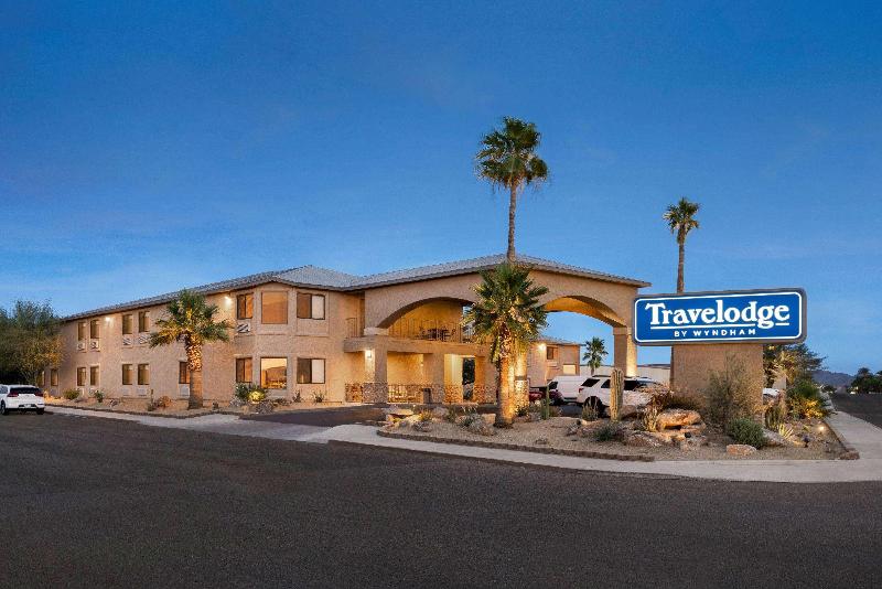 هتل Travelodge By Wyndham Lake Havasu