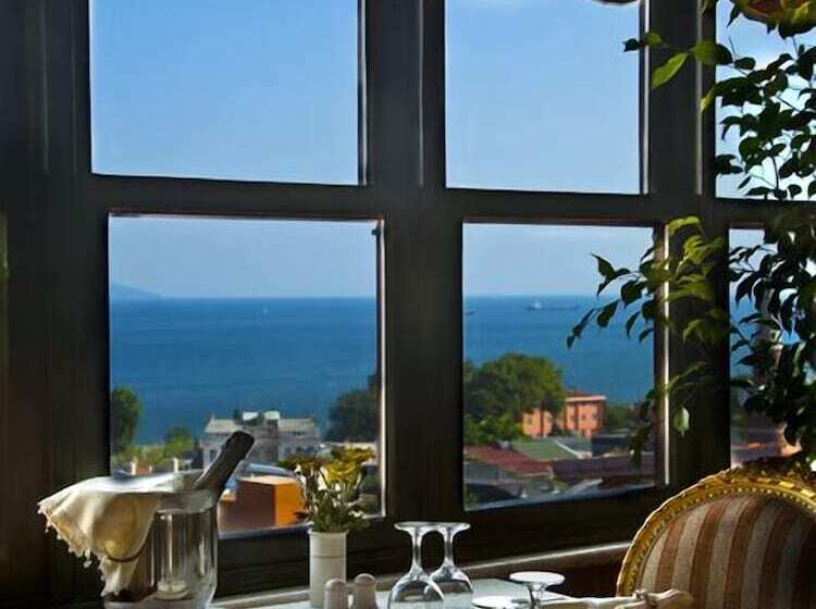 هتل Valide Sultan Konagi