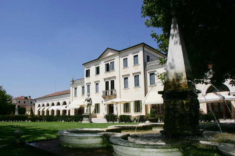 هتل Villa Braida