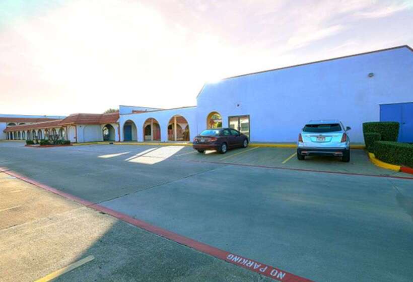 Motel 6longview, Tx  North