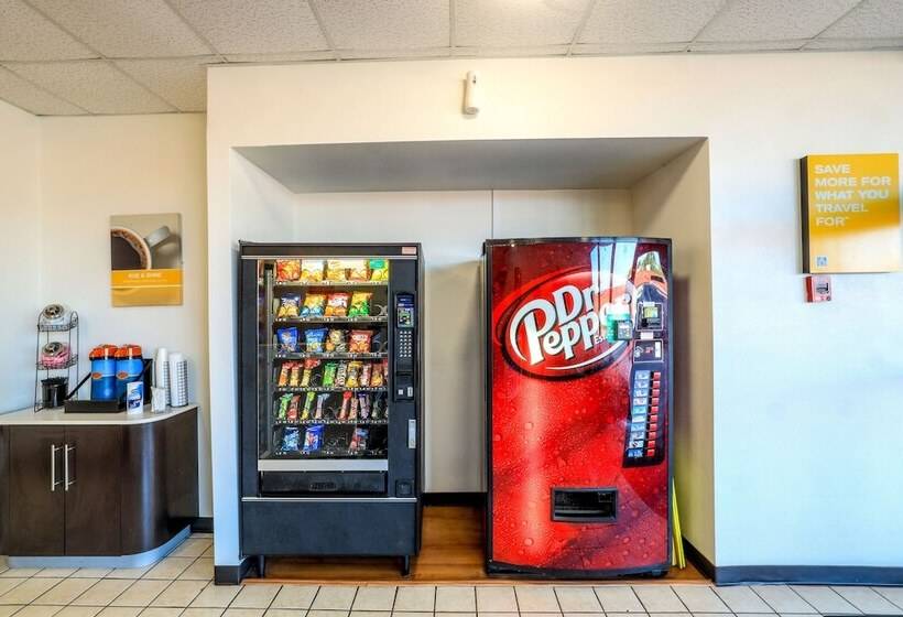 Motel 6longview, Tx  North