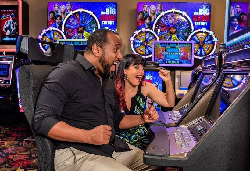 فندق على الطريق Apache