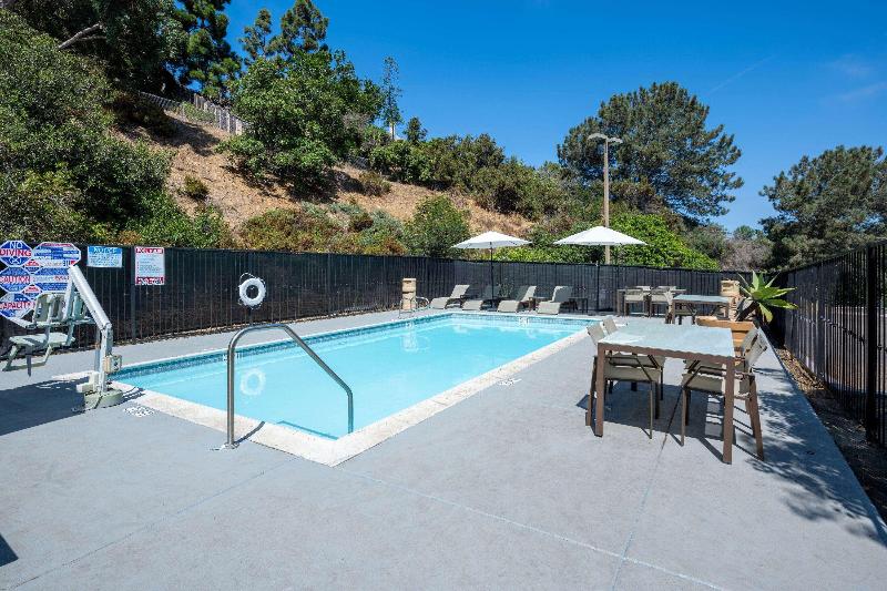 فندق على الطريق Days Inn By Wyndham Encinitas Moonlight Beach