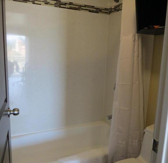 فندق على الطريق Muir Woods Lodge