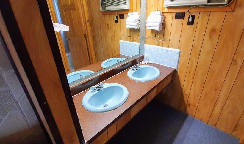 מוטל Red Ranch Inn