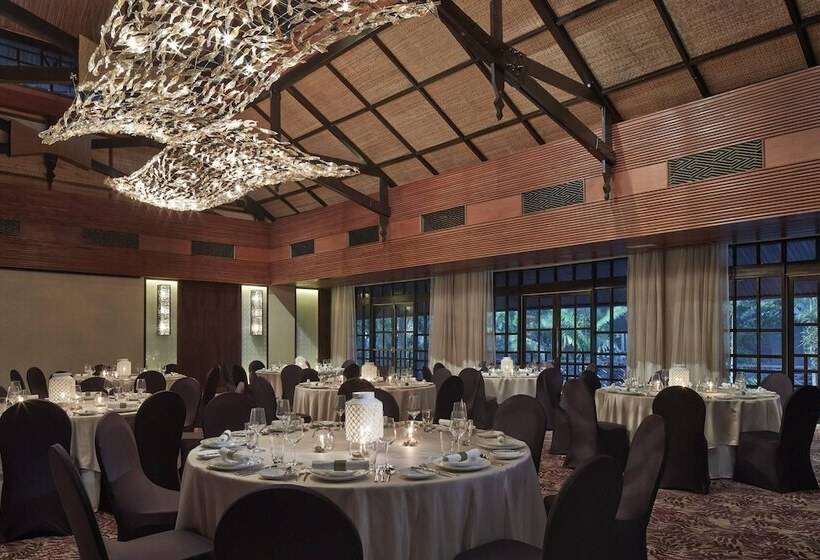 Mulu Marriott Resort