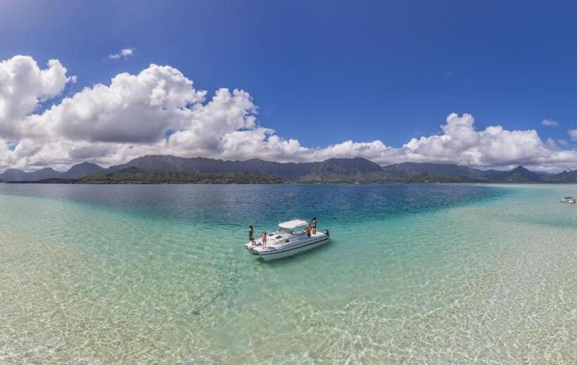 Paradise Bay Resort
