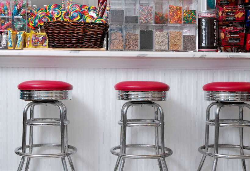 Pelican Grand Beach Resort, A Noble House Resort