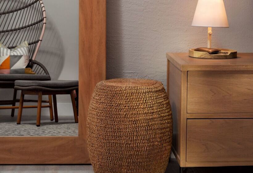 Pelican Grand Beach Resort, A Noble House Resort