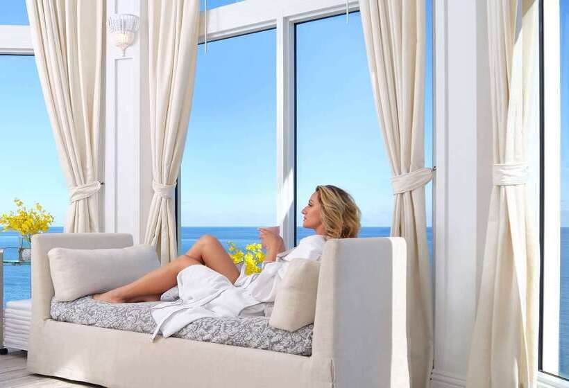 Pelican Grand Beach Resort, A Noble House Resort