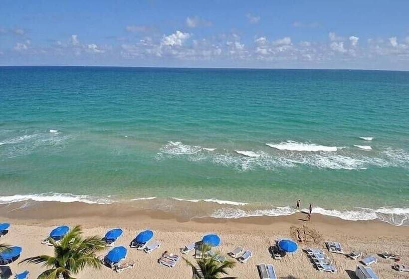 Pelican Grand Beach Resort, A Noble House Resort