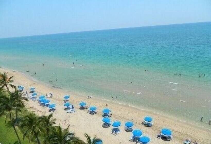 Pelican Grand Beach Resort, A Noble House Resort