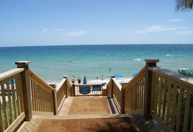 Pelican Grand Beach Resort, A Noble House Resort